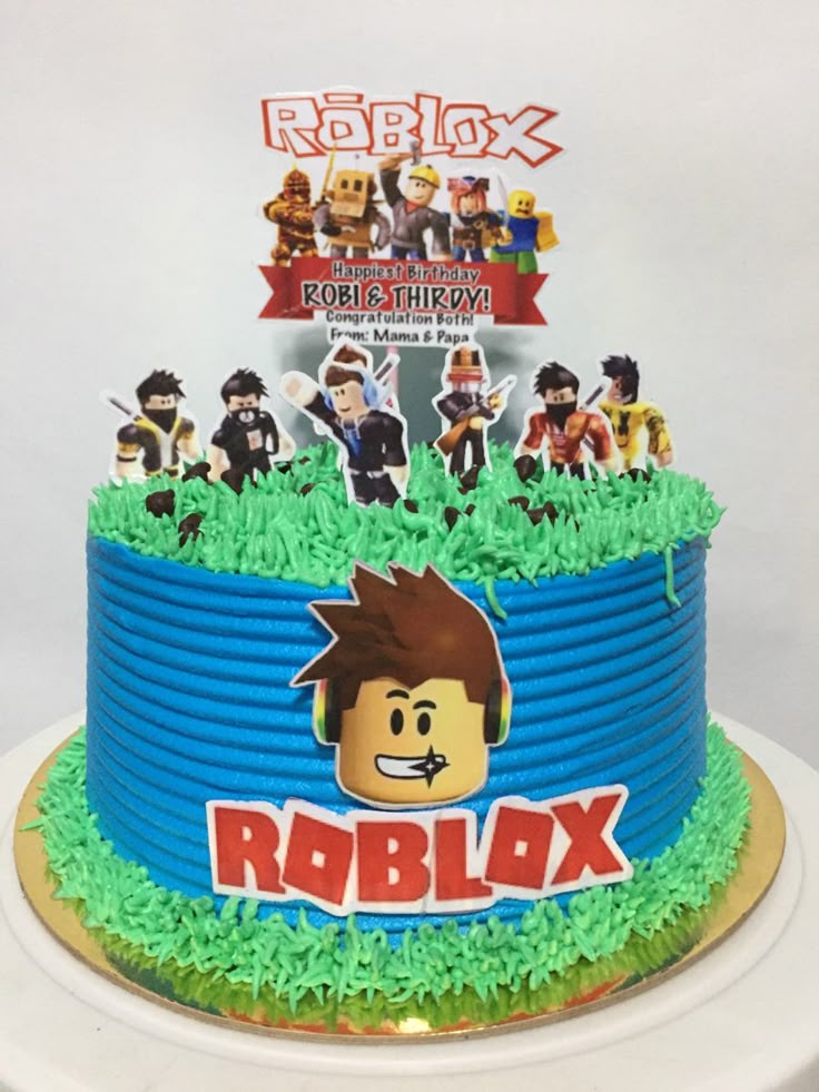 Roblox cake designs